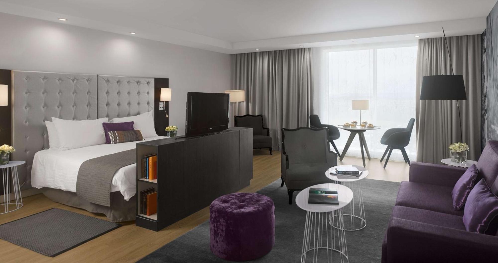 Radisson Blu Hotel East Midlands Airport Castle Donington Dış mekan fotoğraf