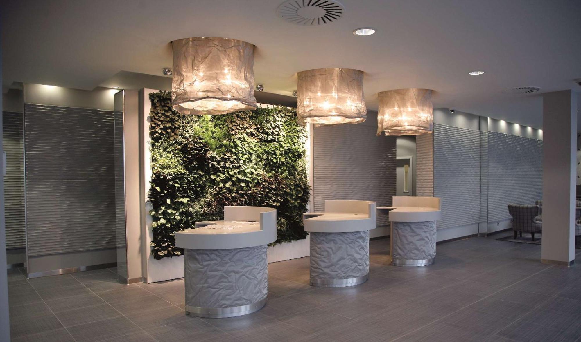 Radisson Blu Hotel East Midlands Airport Castle Donington Dış mekan fotoğraf